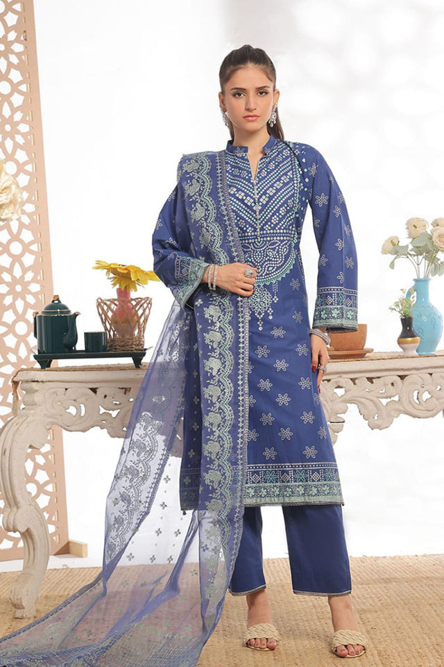 Unstitched 3-Piece Cambric Suit with Organza Dupatta